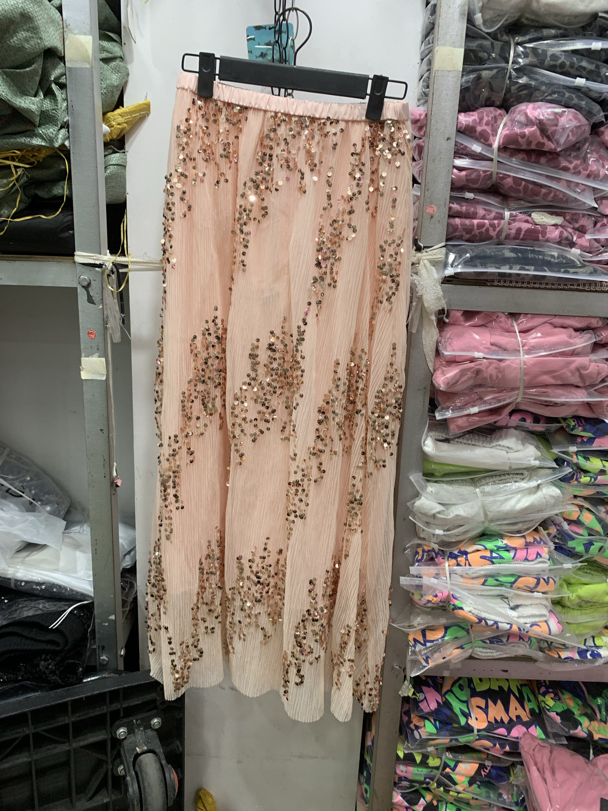 2025春季新款韩版高腰鱼尾裙女松紧a字显瘦中长裙亮片半身裙女潮