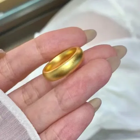 高保色高级感戒指指环情侣闭口哑光越南沙金轮胎磨砂对戒素圈男女