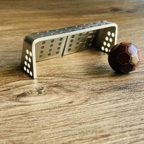 街头迷你足球 mini street Football 檀木足球 公园运动 迷你朋克