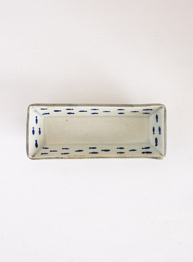 砥部烧 石井桃子 鱼纹长方形小盘 染付手绘豆皿 作家陶艺日本直邮