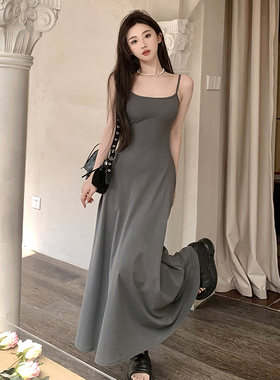 灰色吊带裙女夏季海边穿搭辣妹度假风裙子连衣裙外贸沙滩裙高级感