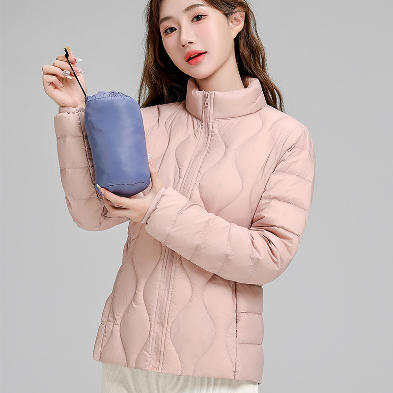 唯品会特卖断码清仓特价处理轻薄白鸭绒羽绒服女装品牌正品春秋冬