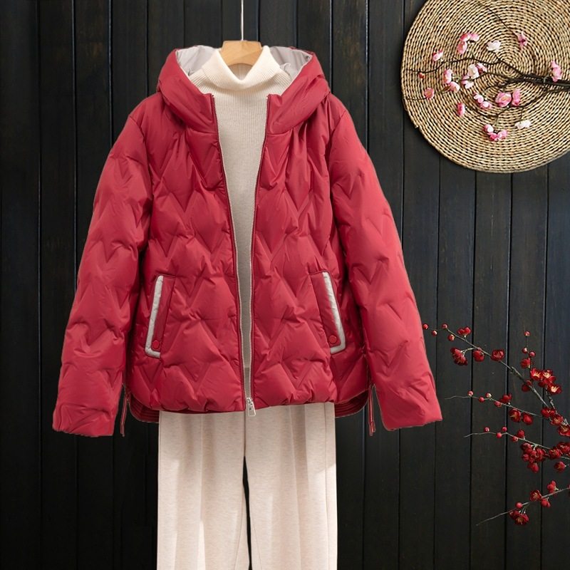 唯品会特卖断码清仓特价处理轻薄白鸭绒羽绒服女装品牌正品春秋冬