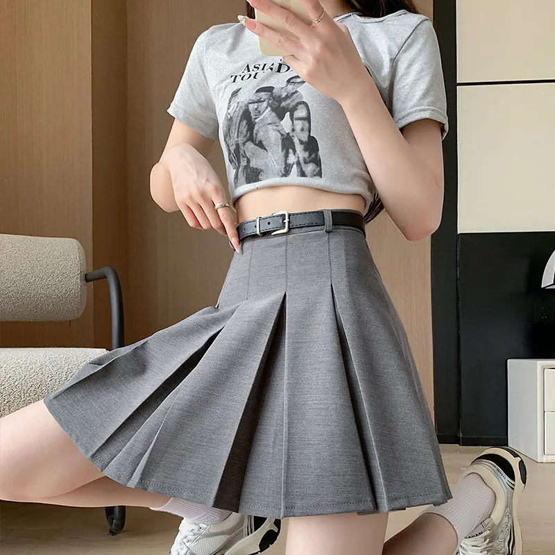 唯品会特卖清仓特价处理断码时尚高腰半身裙女装品牌正品夏天新款