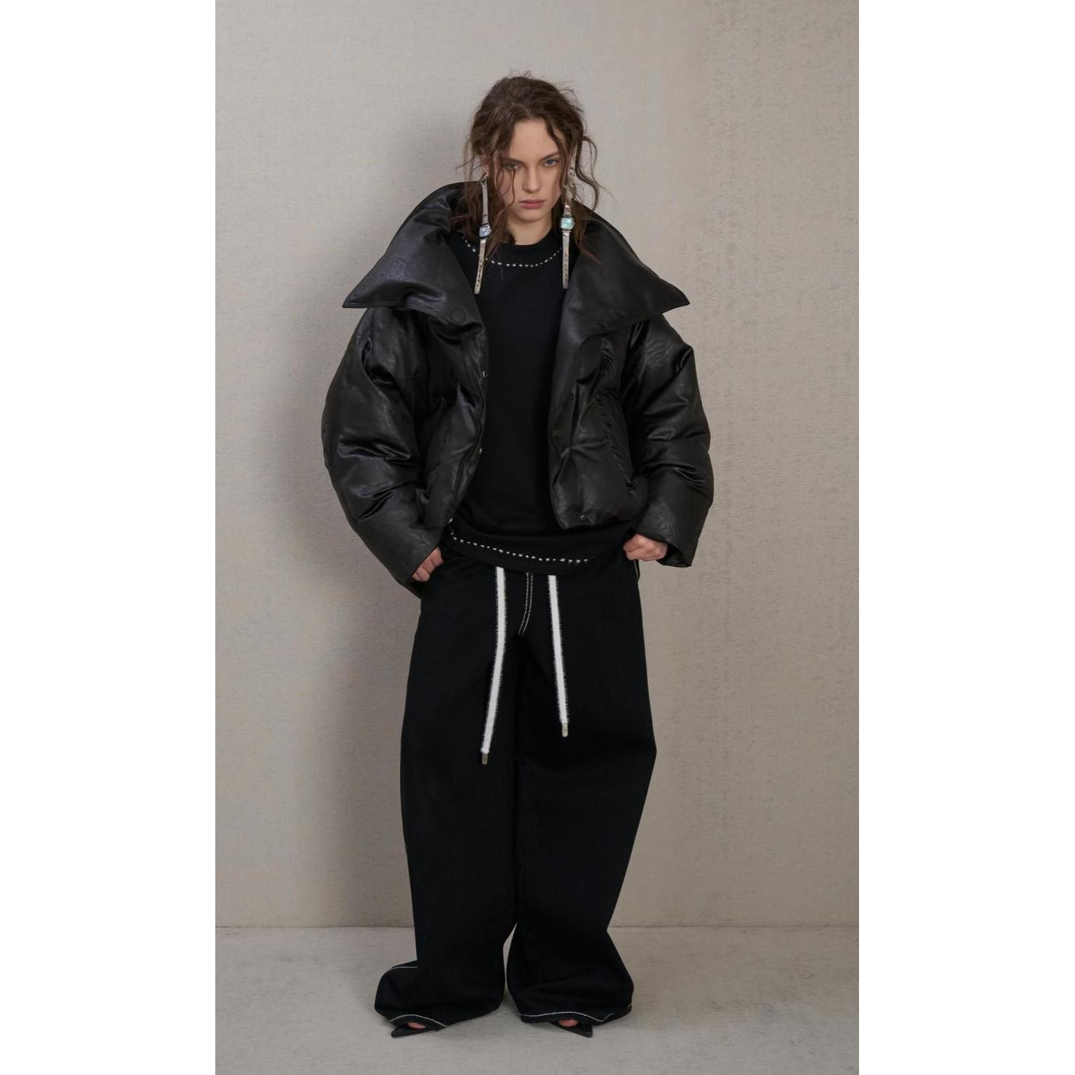 SENSEAWEEK DZSA皮革纹理羽绒服