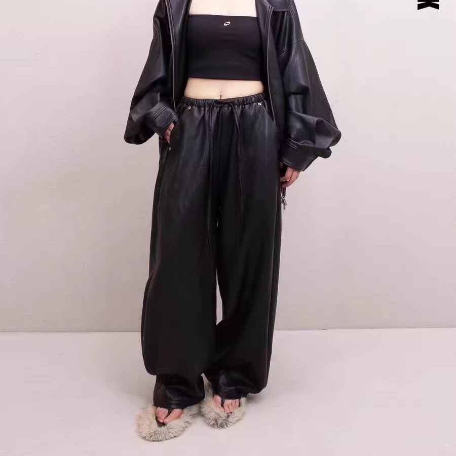 SENSEAWEEK 捏褶松紧腰皮裤