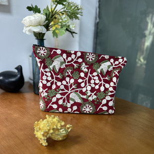 新年圣诞皆明川风格重工刺绣小鸟树枝拉链大容量化妆包手拿洗漱包