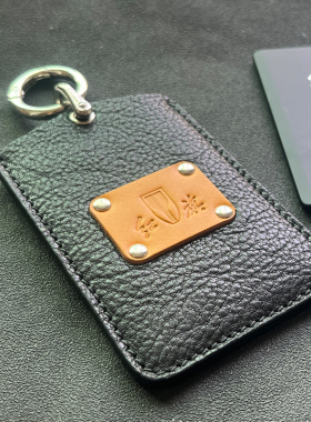 适用红旗hs5卡片钥匙套hs7/H5/H9/E-HS3卡包车钥匙包真皮牛皮定制