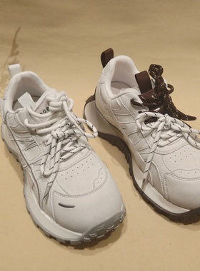 123060平底2026春季新款女鞋橡胶底春季运动休闲耐磨潮流圆头时尚