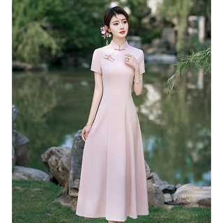 粉色旗袍连衣裙新中式女年轻款2026新款日常粉红蚀骨少女长款改良