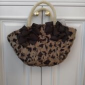 出日本秋冬女包贵牌毛呢皮草手拎包文艺通勤单肩背包孤品售完无补