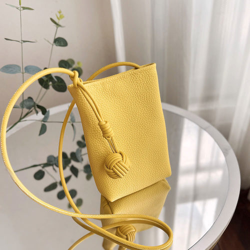 头层牛皮手机包女斜挎包2026新款