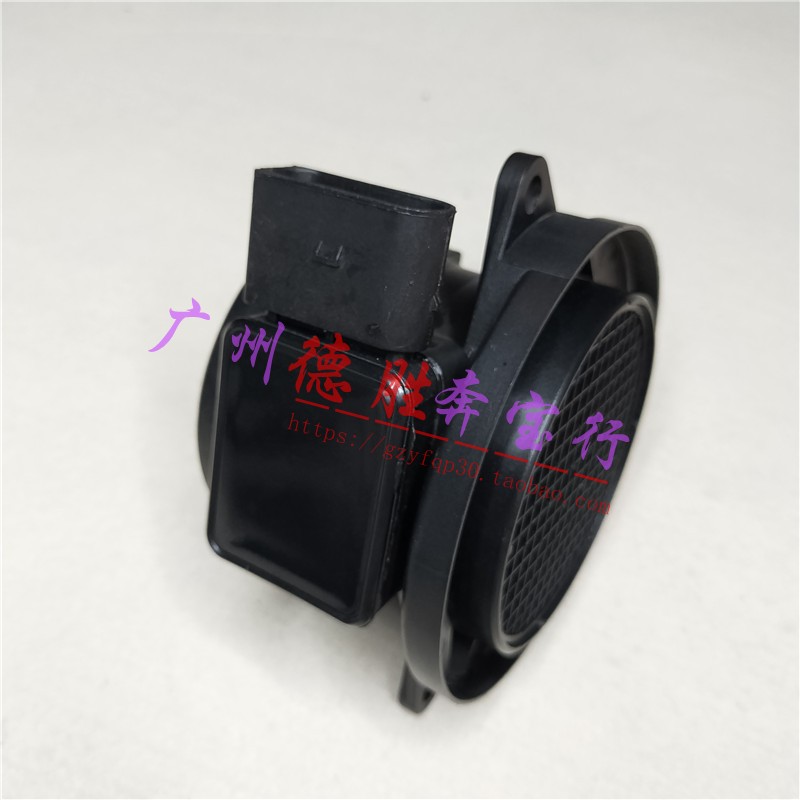 适用奔驰C180C200进气C230 E200E260L空气流量计SLK200传感器M271