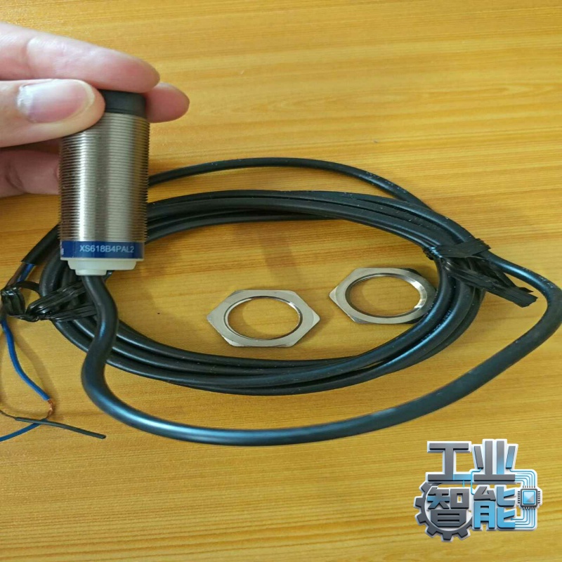 询价施耐德全新无包装无配件接近开关XS618B4PAL2