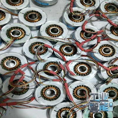 多摩川编码器TS2620N221E11二手功能正常实物图-议价