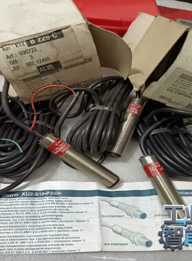 询价~施耐德XS2 M18MA230 库存两个，有缺少两个