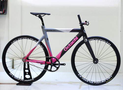 @BIKE FIXED GEAR OCTACHI AT-03竞速单速场地死飞铝合金整车粉色