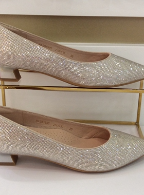 卡迪娜KADINA正品新款春秋季中跟水钻KL251535尖头女单鞋KS261552