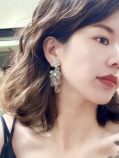 中古不退换｜Juliana 水晶吊灯耳夹