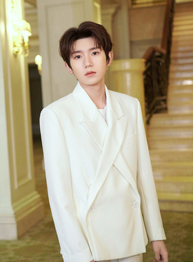 主持人歌手唱歌比赛春秋演出宴会艺考舞台年酒会白色西服套装9088