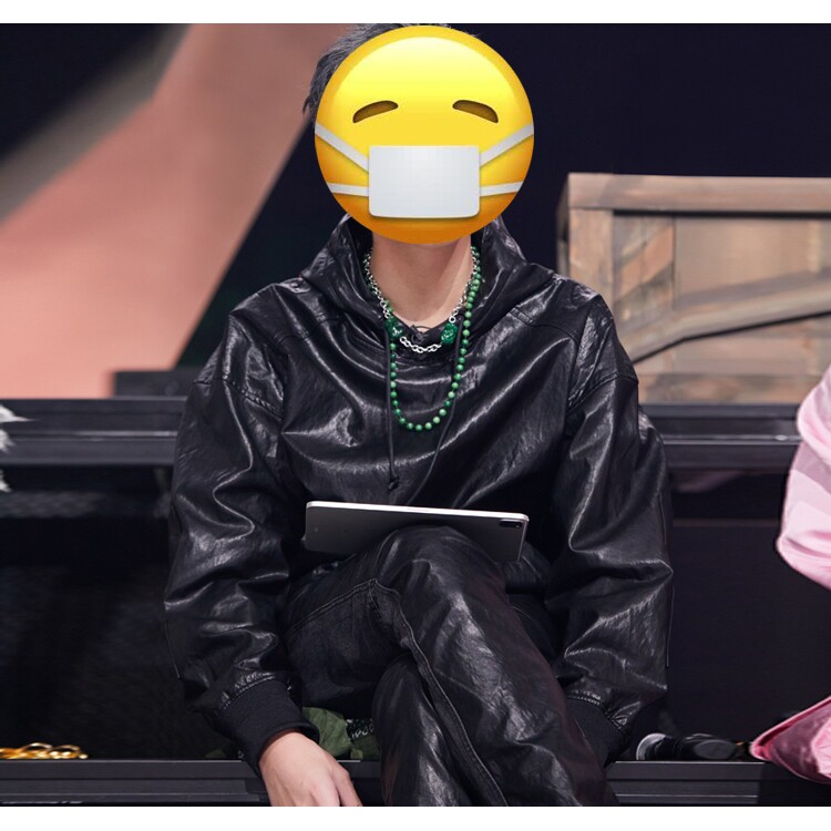 中国新说唱明星同款PU皮嘻哈滑板演出舞台秀艺考连帽衫卫衣5019