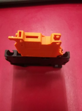 正品端子接地ST4-HESI  接线端子 订货号:3036369 特价