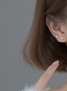 s925银针清新爱心小巧耳钉韩版气质少女精致甜美简约光面心形耳饰