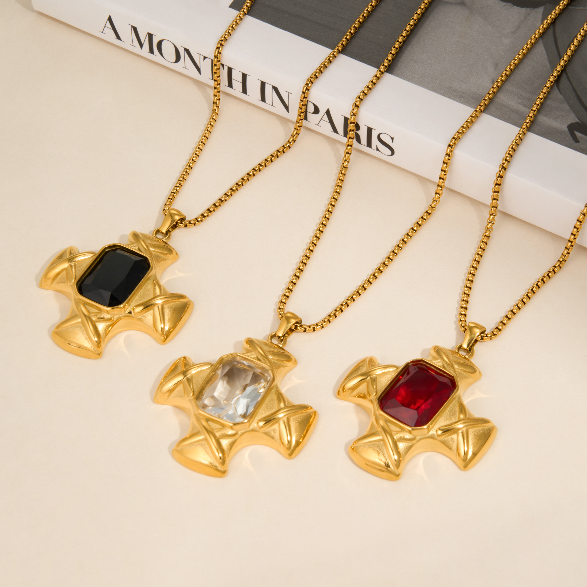 【DASEIN】法式精致优雅十字架吊坠项链复古红色宝石18k金不掉色