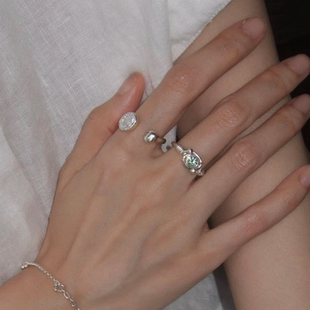 2026年小行星锆石戒指女小众设计叠戴轻奢时尚百搭独特气质高级感
