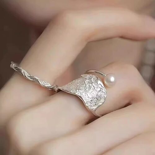 小众设计甜酷肌理珍珠戒指女个性时尚百搭优雅开口指环网红食指戒