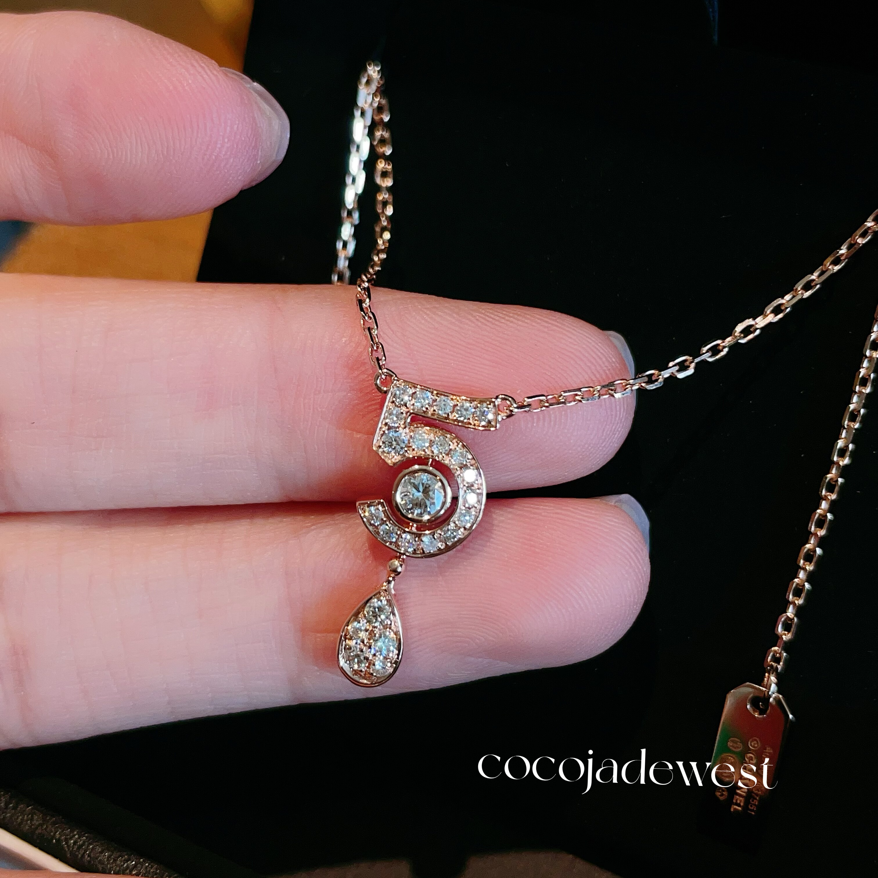 18k金5号香水项链女白金数字N0.5锁骨链天然钻石水滴项链au750