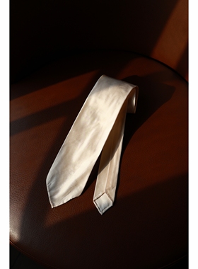 UGENTLE 双宫丝《 白月光 》手工卷边意式蓬松飘逸领带3 fold tie