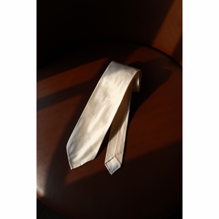 双宫丝 fold 白月光 蓬松飘逸领带3 tie 手工卷边意式 UGENTLE