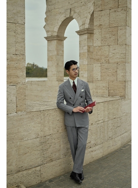 UG男装 意大利1900面料 全麻衬「寂冷灰」戗驳领双排6扣2西服套装