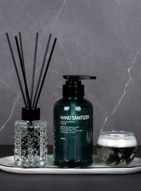 现代轻奢样板房卫生间浴室软装摆件卫浴套装洗手液香薰蜡烛台托盘