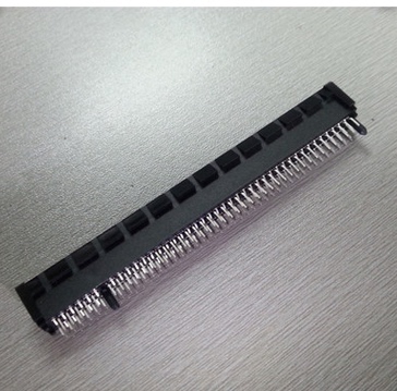 PCI-E显卡插槽,PCI-E 16X插槽，PCI-E 164PIN插槽 导柱式 直插