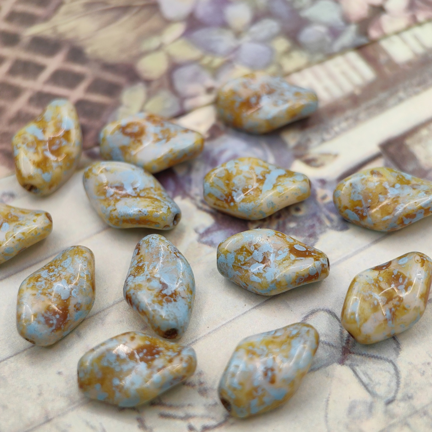 进口捷克珠14x9mm扭扭珠牛骨描蓝经典百搭珠手作DIY项链材料