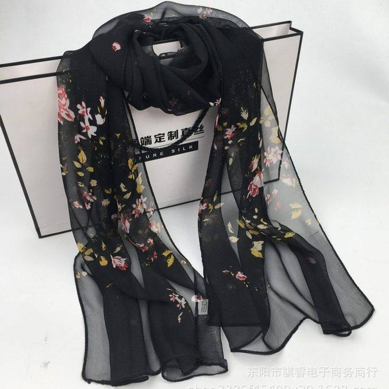 新款仿真丝女士丝巾百搭绣花乔其纱巾夏季防晒时尚小玫瑰舞蹈拍照