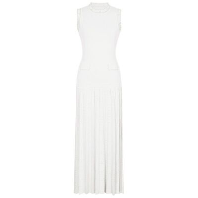 无袖圆领钉珠针织连衣裙