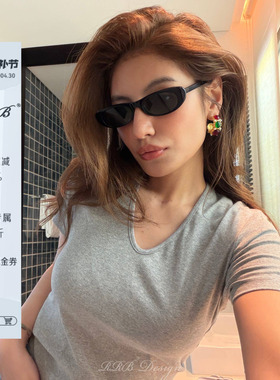 RRB Design 修身显瘦小V领基础款高弹短袖T恤简约百搭套头上衣