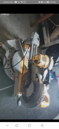 适用得伟DWS780-XE碳刷 进口材料碳刷 原装品质