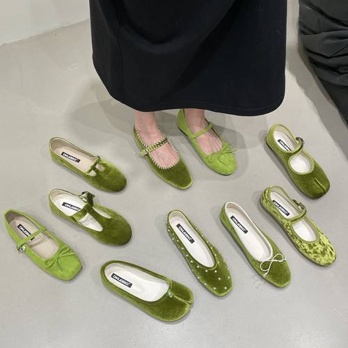 十三行女鞋实拍绿色系列法式复古丝绒粗跟玛丽珍鞋晚晚风仙女单鞋
