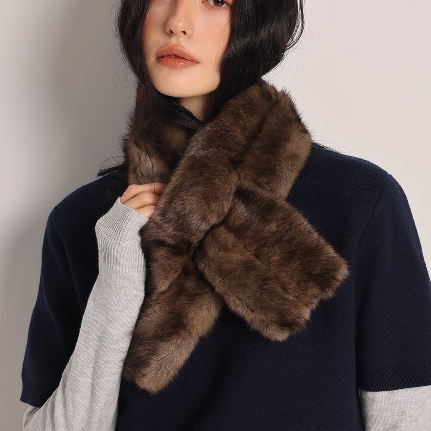 慵懒奢华灰貂加厚交叉皮草围脖