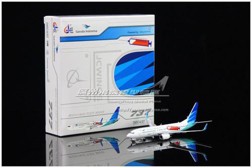 印度尼西亚航空B737-800飞机模型