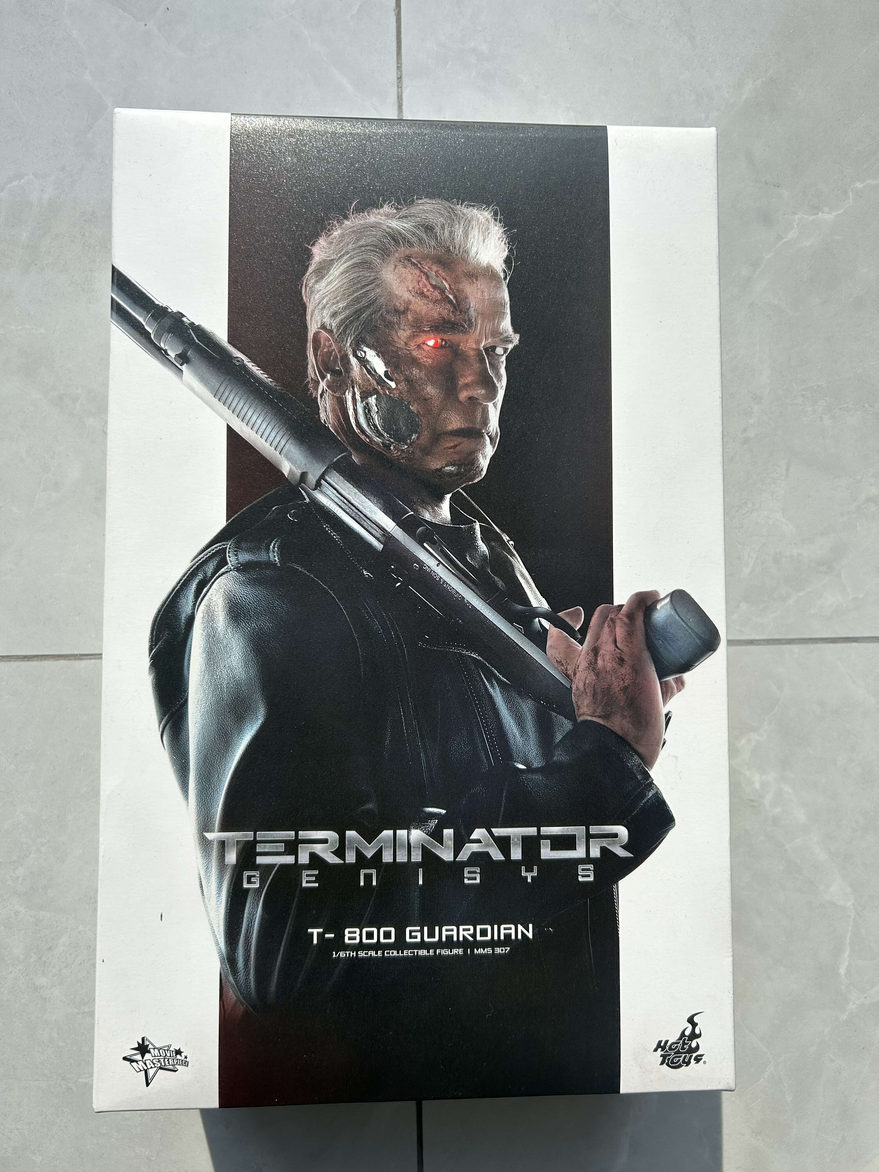 Hot Toys 1/6 HT MMS307 终结者 创世纪 T-800 阿诺德施瓦辛格