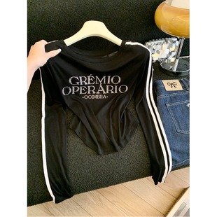 带肩垫防晒T恤上衣女高级感打底衫 白色洋气时尚 百搭字母烫钻长袖