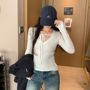 白色蝴蝶结绑带V领打底衫 收腰内搭减龄百搭上衣 女T恤秋冬高级修身
