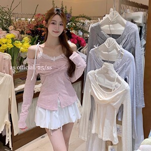 性感蕾丝吊带背心女春季新款纯欲打底衫设计感小众长袖两件套上衣
