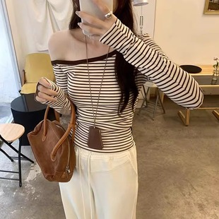内搭一字肩上衣 女设计感小众复古条纹T恤修身 辣妹斜肩长袖 打底衫