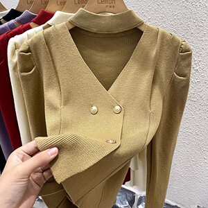 2023秋冬泡泡袖修身毛衣女洋气内搭打底长袖V领针织开衫挂脖上衣